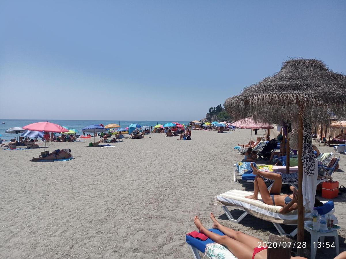 Nerja 1ª linea de Playa de Burriana , terraza grande al mar Apartamento Exterior foto